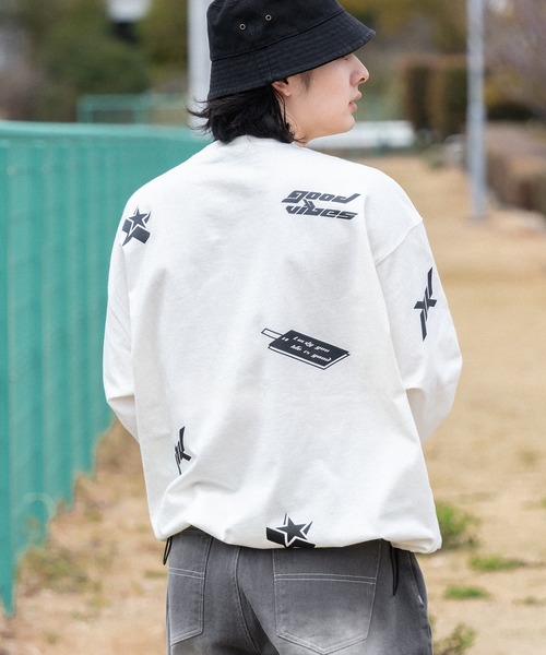 kutir(クティール)の「ドローコード付きランダムロゴロンT(Tシャツ/カットソー・メンズ・オフホワイト/ブラック・MEDIUM/LARGE)」の11枚目の写真