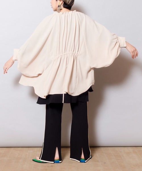 OSMOSIS(オズモーシス)の「セミフレアーラインニットパンツ(その他パンツ・レディース・ネイビー/ライトグレー/ブラック・ONE SIZE)」の17枚目の写真