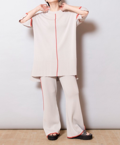 OSMOSIS(オズモーシス)の「セミフレアーラインニットパンツ(その他パンツ・レディース・ネイビー/ライトグレー/ブラック・ONE SIZE)」の22枚目の写真