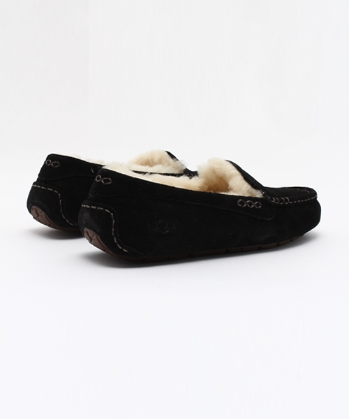 UGG（アグ）の「【UGG】アグアンスリー（モカシン/デッキシューズ・レディース・ブラック/グレー・6/7）」の5枚目の写真