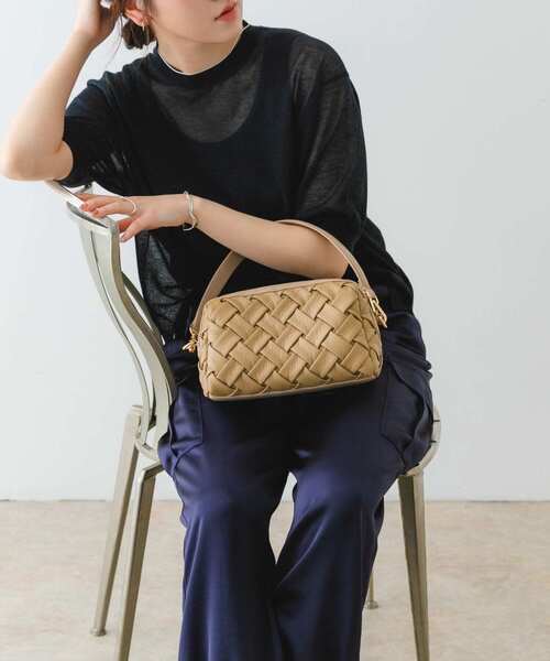 RODE SKO(ロデスコ)の「メッシュライクショルダーバッグ(ショルダーバッグ・レディース・ブラック/ベージュ/オレンジ/オフホワイト・ONE)」の4枚目の写真