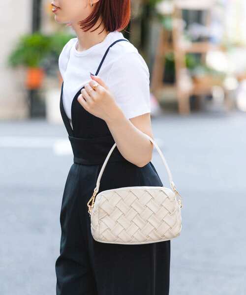 RODE SKO(ロデスコ)の「メッシュライクショルダーバッグ(ショルダーバッグ・レディース・ブラック/ベージュ/オレンジ/オフホワイト・ONE)」の2枚目の写真