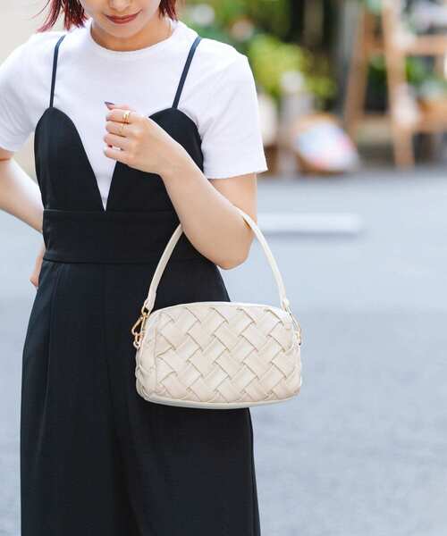 RODE SKO(ロデスコ)の「メッシュライクショルダーバッグ(ショルダーバッグ・レディース・ブラック/ベージュ/オレンジ/オフホワイト・ONE)」の11枚目の写真