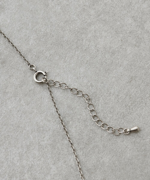 BEARDSLEY(ビアズリー)の「シルバーモチーフネックレス(ネックレス・レディース・シルバー・FREE)」の8枚目の写真