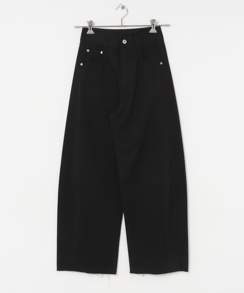アーバンリサーチ　カーブチノパンツ　ブラック　38 　完売品　薄手 URBAN RESEARCH（アーバンリサーチ）の「カーブチノパンツ