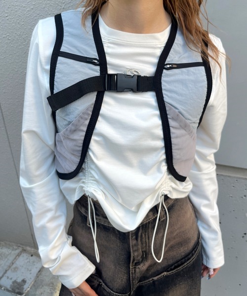 WHO'S WHO gallery（フーズフーギャラリー）の「【SLOPPY/スロッピー】トレランコンパクトベスト（ベスト・レディース・チャコールグレー/サックスブルー/ライトグレー・FREE）」の11枚目の写真