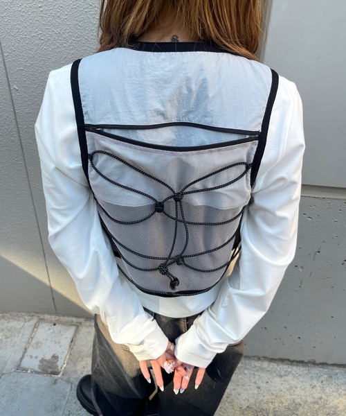 WHO'S WHO gallery（フーズフーギャラリー）の「【SLOPPY/スロッピー】トレランコンパクトベスト（ベスト・レディース・チャコールグレー/サックスブルー/ライトグレー・FREE）」の13枚目の写真