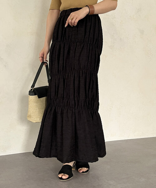 Thevon（ゼボン）の「シャーリングマーメイドジャガードスカート（スカート・レディース・モカ/ブルー/アイボリー/ブラック・FREE）」の14枚目の写真