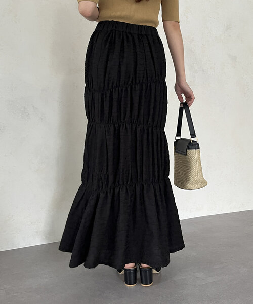 Thevon（ゼボン）の「シャーリングマーメイドジャガードスカート（スカート・レディース・モカ/ブルー/アイボリー/ブラック・FREE）」の15枚目の写真