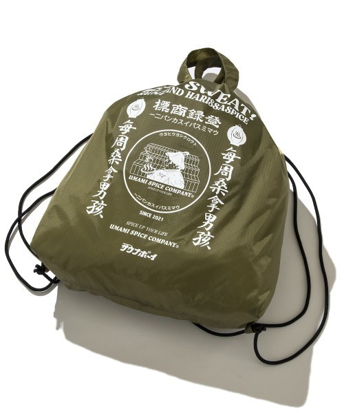 Kinetics（キネティクス）の「SAUNABOY × UMAMI SPICE COMPANY SP  GYM SACK（サウナボーイ × ウマミ スパイス カンパニー SP ジム サック）（バックパック/リュック・メンズ・オリーブ/ブラック・FREE）」の11枚目の写真