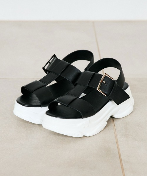 OLIVE des OLIVE（オリーブデオリーブ）の「スニーカーソール太ベルトサンダル　1041130110（サンダル・レディース・アイボリー/ブラック/シルバー・LARGE/MEDIUM/SMALL）」の2枚目の写真
