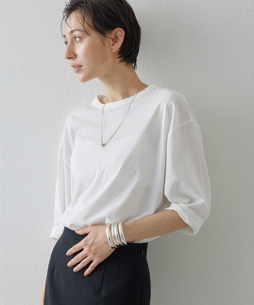Whim Gazette(ウィムガゼット)の「【インフルエンサーコラボ】コットンプルオーバー(Tシャツ/カットソー・レディース・オフホワイト/チャコールグレー・FREE)」の14枚目の写真