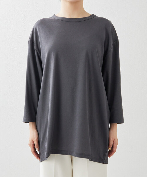 Whim Gazette(ウィムガゼット)の「【インフルエンサーコラボ】コットンプルオーバー(Tシャツ/カットソー・レディース・オフホワイト/チャコールグレー・FREE)」の22枚目の写真