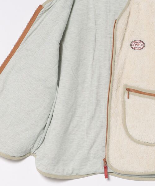 KRIFF MAYER Lady's Collection(クリフメイヤーレディースコレクション)の「ノーカラーシャギーボアベスト(ベスト・レディース・カーキ/ナチュラル/グレー/カラフル/チャコール/ベージュ/ダークブルー・MEDIUM/LARGE)」の9枚目の写真