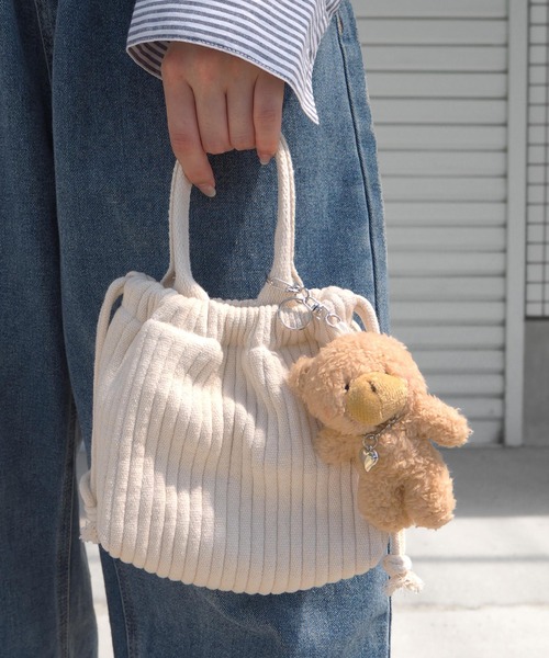 minia（ミニア）の「ちびうさくま ＜ぬいぐるみキーホルダー