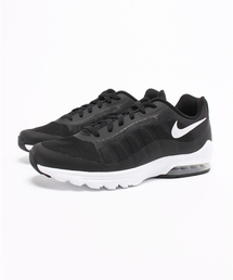NIKE(�i�C�L)��NIKE �i�C�L NIKE AIR MAX INVIGOR �G�A�}�b�N�X �C���r�K�[ 749680-010 15FA 010BLK/WHT(�X�j�[�J�[)