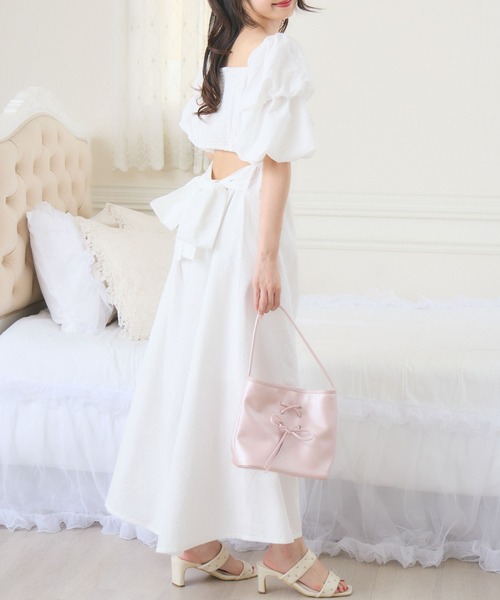 ems excite（エムズエキサイト）の「バルーンスリーブオフショルOP（ワンピース・レディース・ブラック/イエロー/ホワイト・FREE）」の2枚目の写真