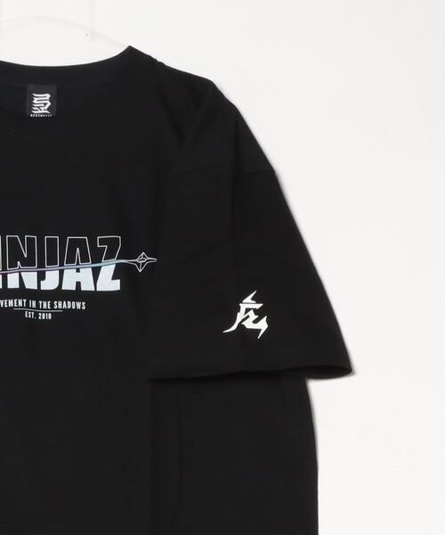 INNOCENT(イノセント)の「『KINJAZ』Graphic T(Tシャツ/カットソー・メンズ・ブラック/ホワイト・LARGE/MEDIUM)」の4枚目の写真