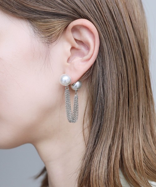 reca(レカ)の「パール×チェーンピアス(ピアス(両耳用)・レディース・シルバー・ONE SIZE)」の7枚目の写真