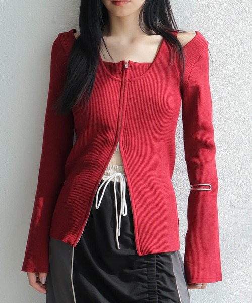 LADYMADE（レディメイド）の「フロントジップレイヤードニット（ニット/セーター・レディース・ホワイト/レッド/キャメル/ブラック・FREE）」の4枚目の写真