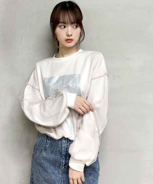 mily bilet(ミウィビレット)の「【mily bilet】楽しむチュール素材。箔プリントチュール重ねスピンドルスウェット(スウェット・レディース・アイボリー/オートミール/杢グレー/チャコールグレー・MEDIUM/LARGE/X-LARGE/SMALL)」の6枚目の写真