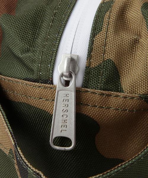 Herschel Supply（ハーシェルサプライ）の「★[ハーシェル]HERSCHEL CB　スクエアバッグ・ポーチ（ハンドバッグ・レディース・ブラック/オリーブ・フリー）」の8枚目の写真