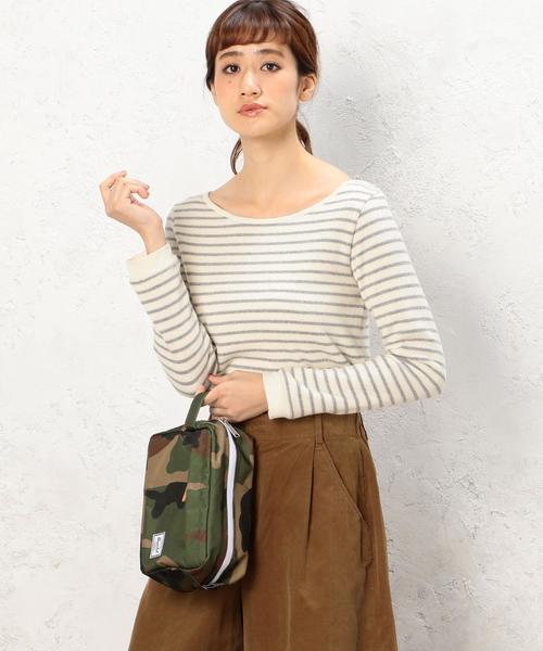 Herschel Supply（ハーシェルサプライ）の「★[ハーシェル]HERSCHEL CB　スクエアバッグ・ポーチ（ハンドバッグ・レディース・ブラック/オリーブ・フリー）」の4枚目の写真