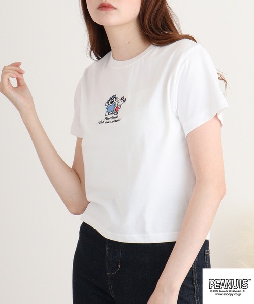 PEANUTS（ピーナッツ）の「PEANUTS クロップドTシャツ（Tシャツ/カットソー・レディース・ホワイト/ブラック/コーラル・S/M/L）」の8枚目の写真