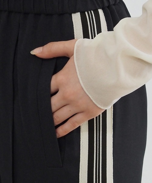 tiptop(ティップトップ)の「リボン付きトラックパンツ(その他パンツ・レディース・ブラック/ネイビー・FREE)」の13枚目の写真