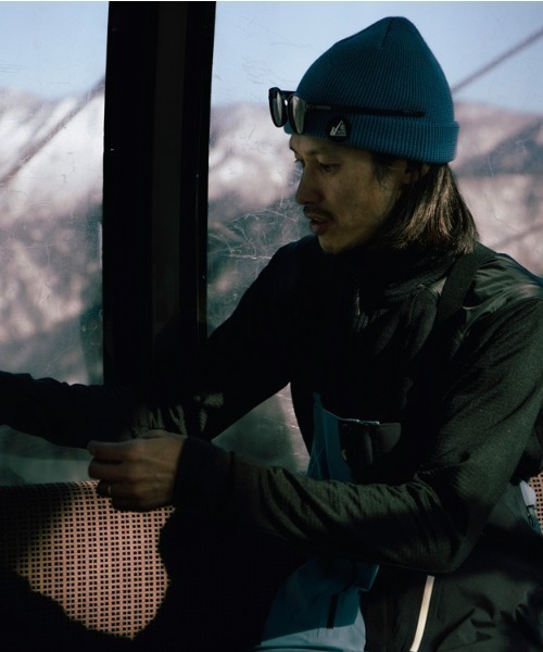 Snow Peak（スノーピーク）の「MofM Knit Beanie（ニットキャップ/ビーニー・メンズ・ブラック/ブルー系その他・ONE SIZE）」の4枚目の写真