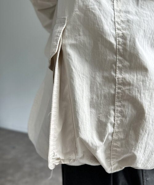 CPCM（シーピーシーエム）の「NCスタンドネックデカポケブルゾン（ブルゾン・メンズ・オレンジ/ブラック/アイボリー・MEDIUM/LARGE）」の10枚目の写真