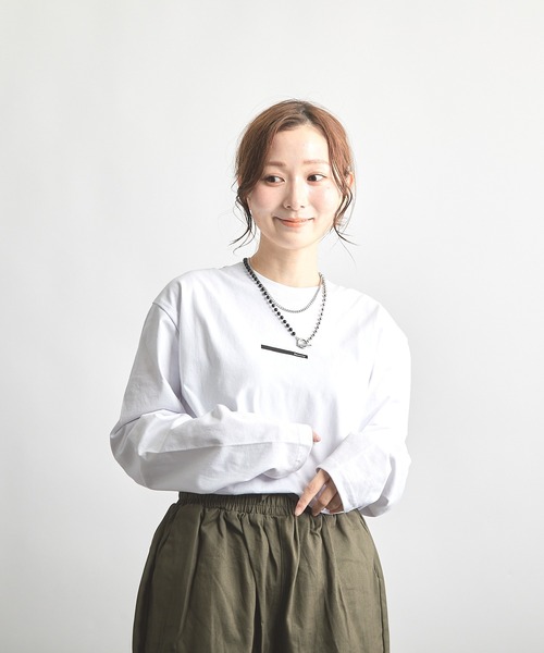 B'day（ビーデイ）の「ヘヴィウェイト天竺 プリント 長袖 クルーネック（Tシャツ/カットソー・レディース・ブラック/ホワイト/ベージュ・LARGE/MEDIUM）」の9枚目の写真