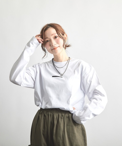 B'day（ビーデイ）の「ヘヴィウェイト天竺 プリント 長袖 クルーネック（Tシャツ/カットソー・レディース・ブラック/ホワイト/ベージュ・LARGE/MEDIUM）」の14枚目の写真