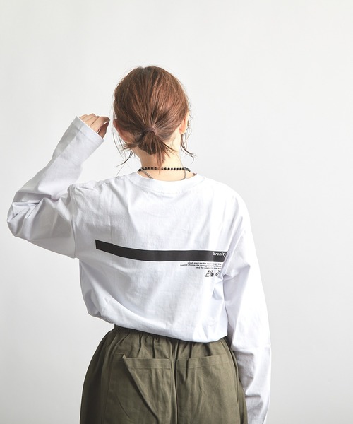 B'day（ビーデイ）の「ヘヴィウェイト天竺 プリント 長袖 クルーネック（Tシャツ/カットソー・レディース・ブラック/ホワイト/ベージュ・LARGE/MEDIUM）」の15枚目の写真