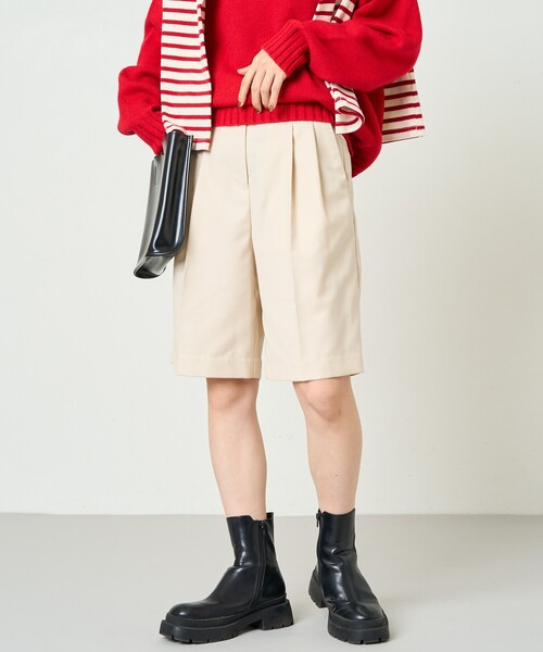 FREAK'S STORE(フリークスストア)の「限定展開 2タック ショート スラックス パンツ(スラックス・レディース・グレー/オフホワイト/ネイビー/ブラック・MEDIUM/SMALL)」の2枚目の写真