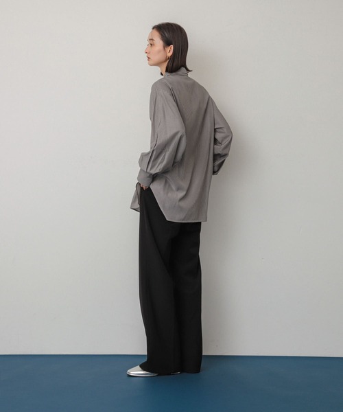 SENSE OF PLACE by URBAN RESEARCH(センスオブプレイスバイアーバンリサーチ)の「タイツキオーバーシャツ(シャツ/ブラウス・レディース・オフホワイト/グレー系その他/ベージュ系その他・ONE)」の18枚目の写真