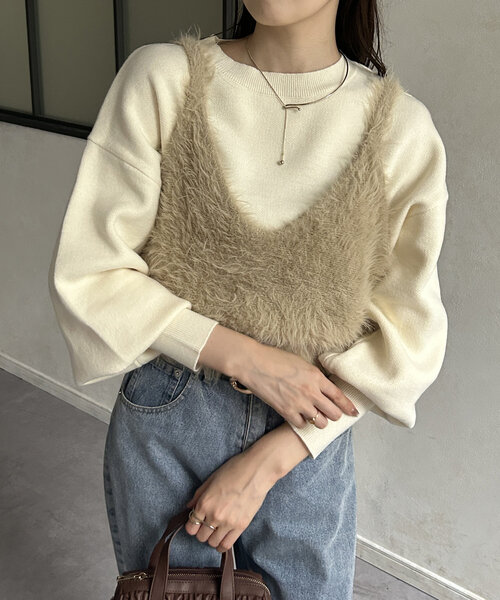 Thevon(ゼボン)の「シャギービスチェセットニット(ニット/セーター・レディース・グレイッシュベージュ/アイボリー/グレー・FREE)」の2枚目の写真