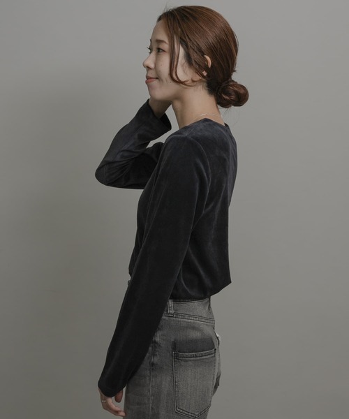 URBAN RESEARCH Sonny Label(アーバンリサーチサニーレーベル)の「『UR TECH』ベロアロングスリーブTシャツ(Tシャツ/カットソー・レディース・カーキ/ブラウン/ネイビー・FREE)」の13枚目の写真