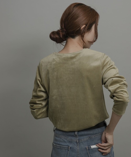 URBAN RESEARCH Sonny Label(アーバンリサーチサニーレーベル)の「『UR TECH』ベロアロングスリーブTシャツ(Tシャツ/カットソー・レディース・カーキ/ブラウン/ネイビー・FREE)」の20枚目の写真