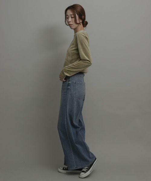 URBAN RESEARCH Sonny Label(アーバンリサーチサニーレーベル)の「『UR TECH』ベロアロングスリーブTシャツ(Tシャツ/カットソー・レディース・カーキ/ブラウン/ネイビー・FREE)」の22枚目の写真