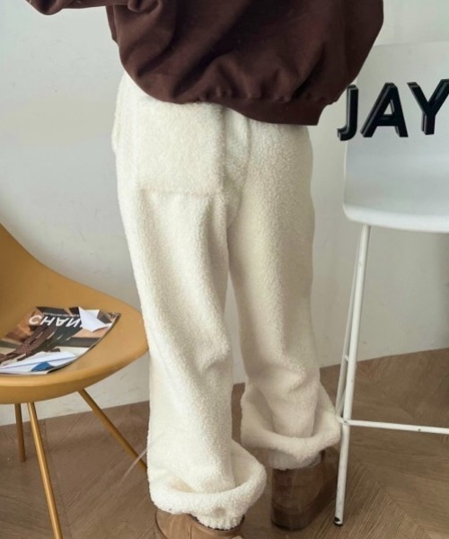 ボリュームフリースボアパンツ（その他パンツ）｜Vipoa（ヴィポア）の