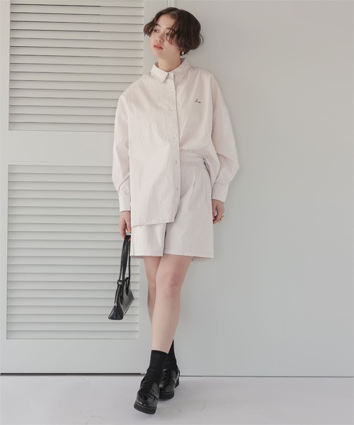 titivate(ティティベイト)の「ストライプショートパンツ(その他パンツ・レディース・ネイビー/ベージュ/ブルー・S/L/M)」の5枚目の写真