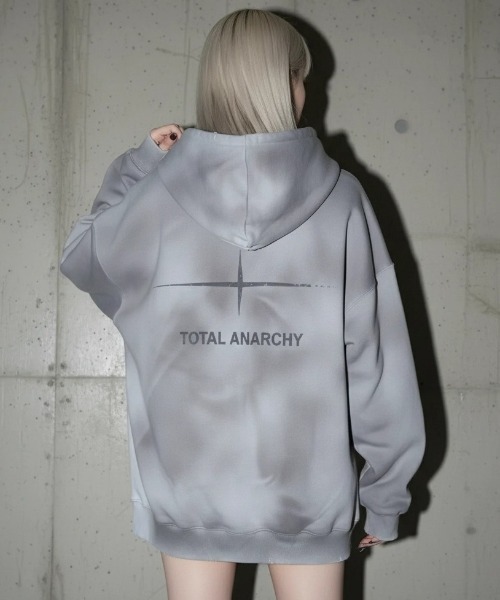 A'GEM/9 × .kom 『ARULE/アルール』スプレージップアップパーカー