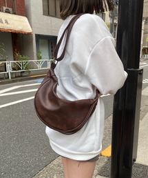 link lot（リンクロット）の「【新色追加】【男女兼用】ハーフムーン ワンショルダーバッグ PU素材 ナイロン素材（ショルダーバッグ）」