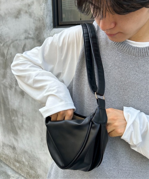 セール】【新色追加】【男女兼用】ハーフムーン ワンショルダーバッグ