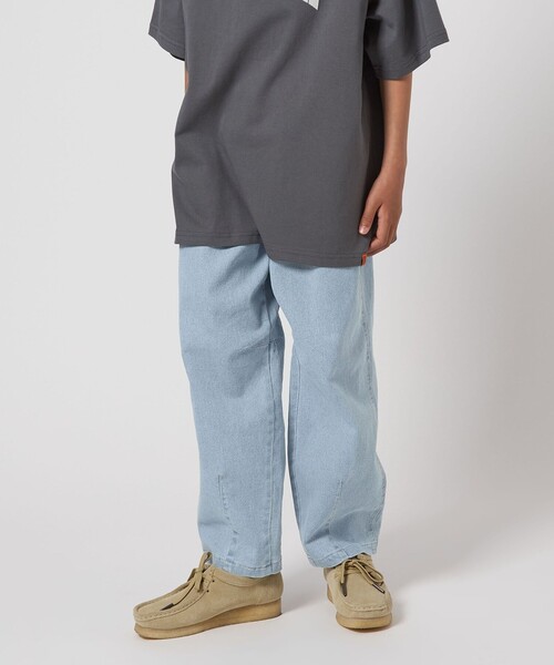 green label relaxing（グリーンレーベルリラクシング）の「ストレッチ デニム カーブパンツ / キッズ  100cm-160cm - ストレッチ -（デニムパンツ・キッズ・ライトブルー/ブラック/コバルトブルー・140cm/120cm/150cm/160cm/100cm/110cm/130cm）」の12枚目の写真