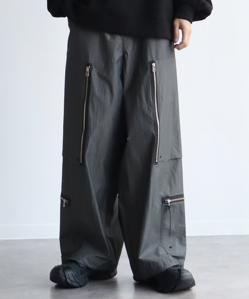 ADAM PATEK（アダムパテック）の「【ADAMPATEK/アダムパテック】c/n wide parachute pants（カーゴパンツ・メンズ・グレー/ブラック・L/M）」の21枚目の写真