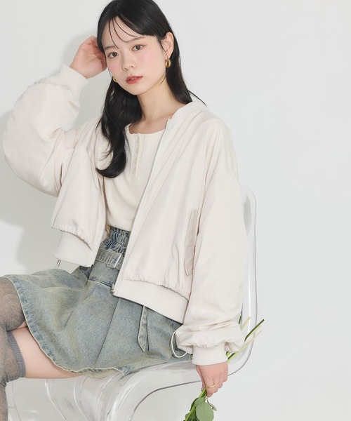 earth music&ecology（アースミュージックアンドエコロジー）の「リバーシブルMA-1（MA-1・レディース・ブラック/アイボリー/カーキ・FREE）」の6枚目の写真