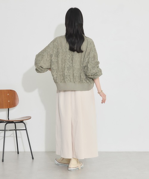 earth music&ecology（アースミュージックアンドエコロジー）の「リバーシブルMA-1（MA-1・レディース・ブラック/アイボリー/カーキ・FREE）」の19枚目の写真