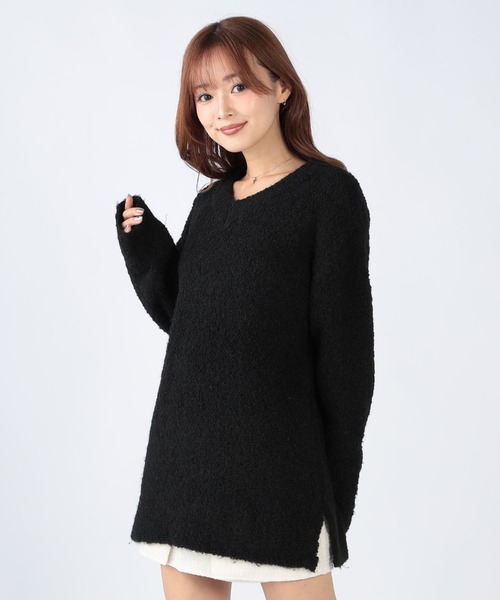 CECIL McBEE（セシルマクビー）の「ブークレ前後２WAYチュニック（ニット/セーター・レディース・ライトベージュ/ブラック/ライトグレー/ベージュ・MEDIUM）」の2枚目の写真